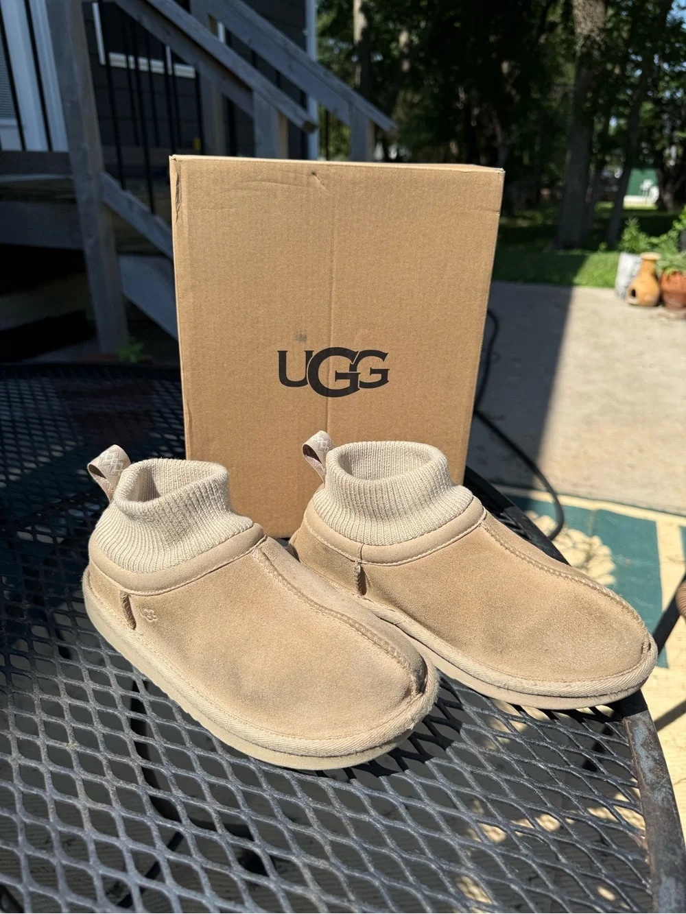 UGG classic ankle